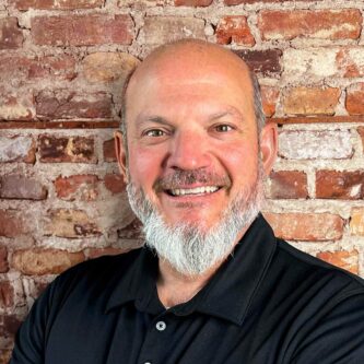 Headshot of David Bates, VP of Technology at SVT Robotics